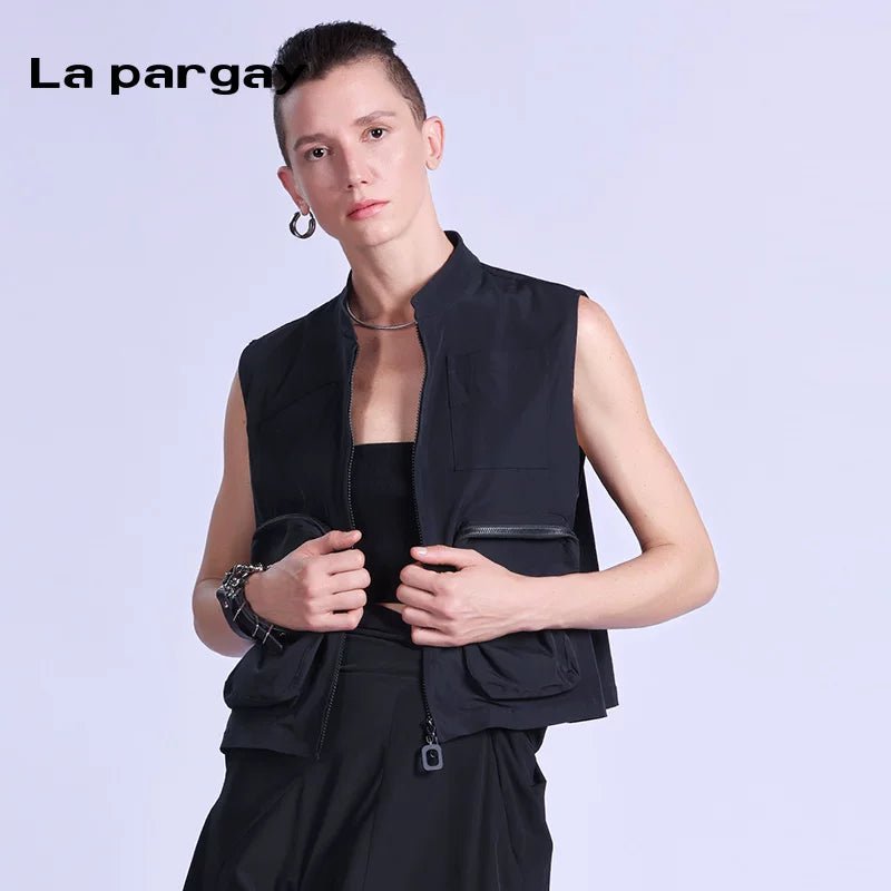 Lapargay short sleeveless vest 2026 spring new women's black personality fashion casual design top - Lapargay