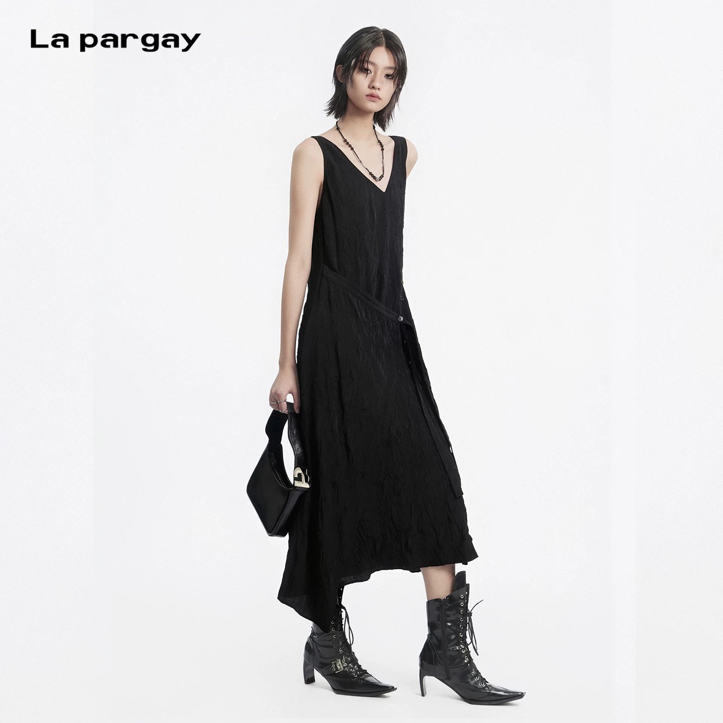 Lapargay sleeveless long dress irregular hem suitable for multiple styling scenarios L78209017B - Lapargay