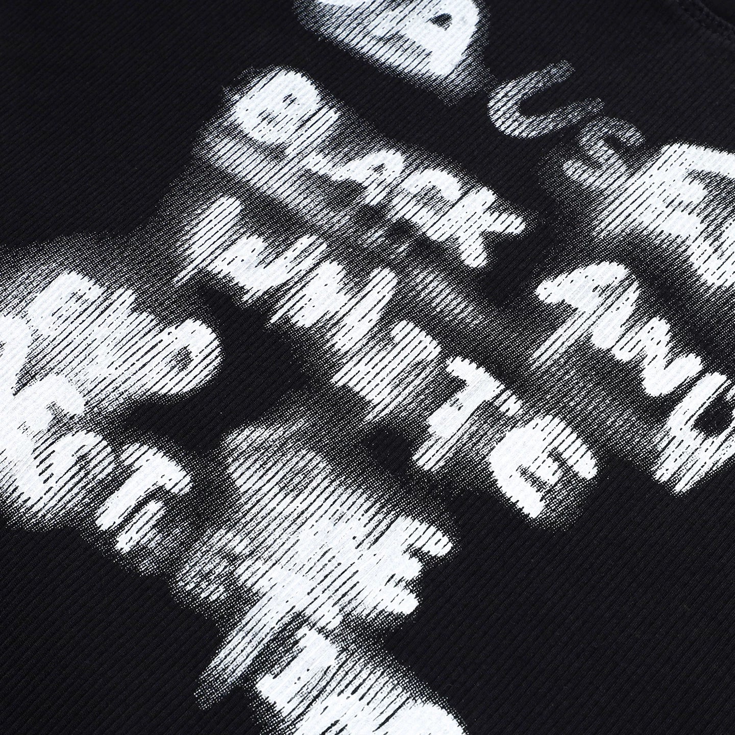 Lapargay square shoulder crew neck T-shirt blurred graffiti print high street cool style top L75200204B - Lapargay