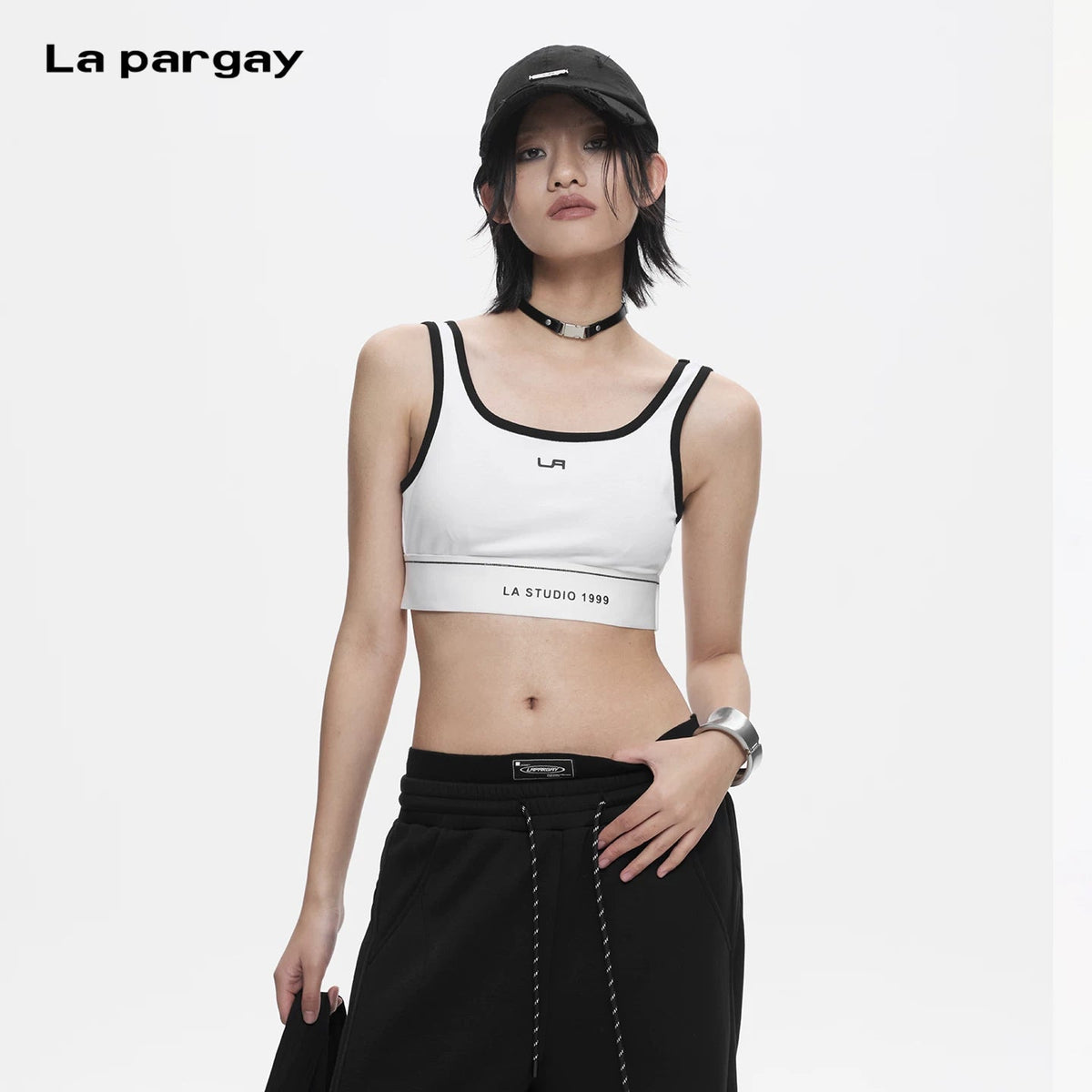 Lapargay U-Neck Slim Fit Cropped Vest Stretchy Hem Everyday Versatile L78200107C - Lapargay