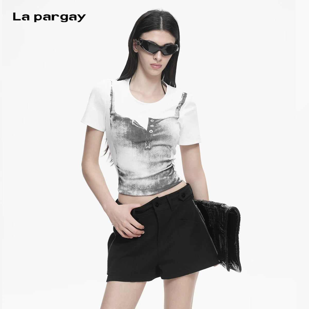 Lapargay Vintage Washed Print Faux Two-Piece Layered Look Short Fitted Waist-Slimming Top L78200205V - Lapargay